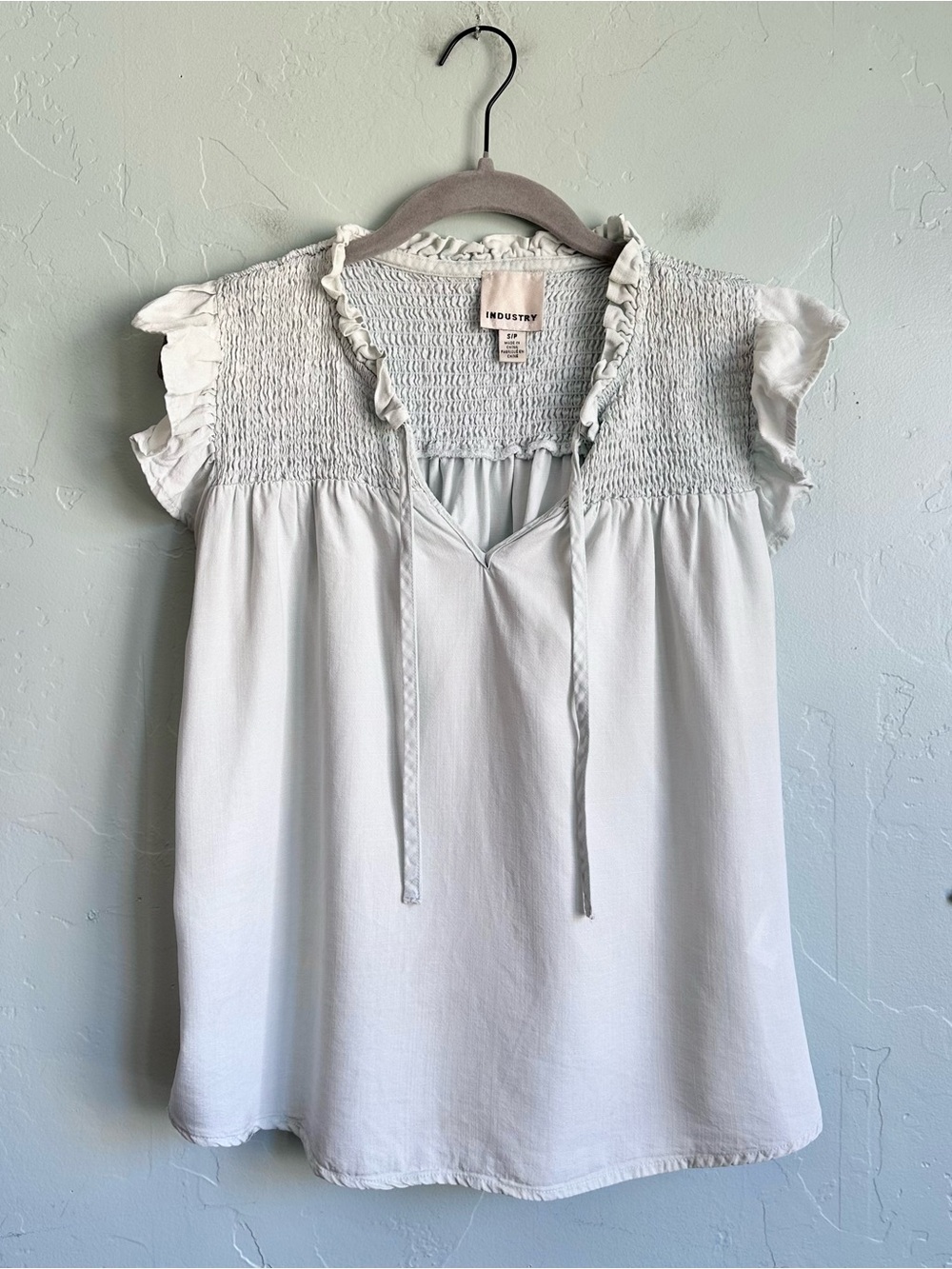 INDUSTRY Smocked Ruffle Cap-Sleeve Baby Blue Top Women's Small Feminine Coastal